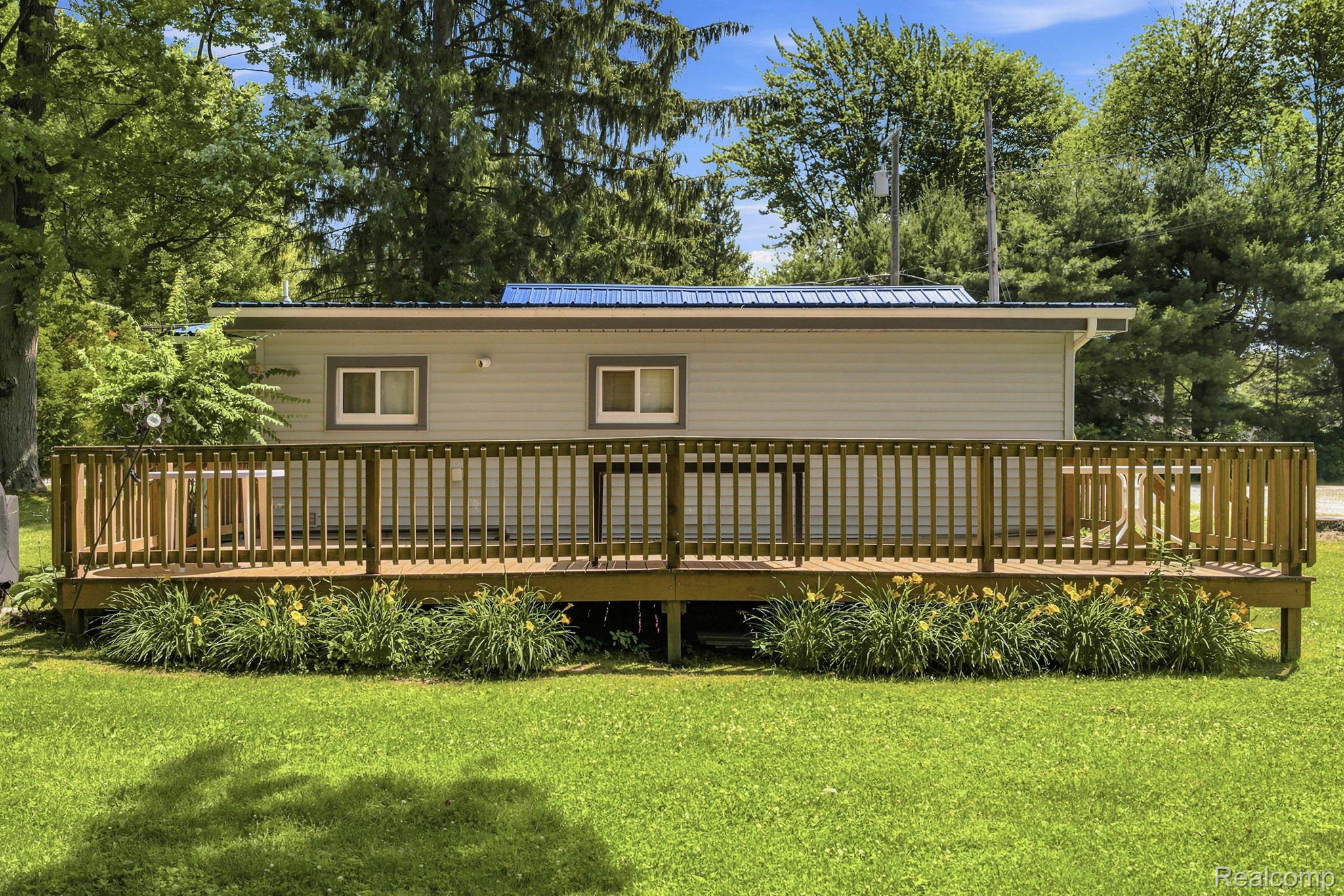7496 Forest Drive Property Photo 26