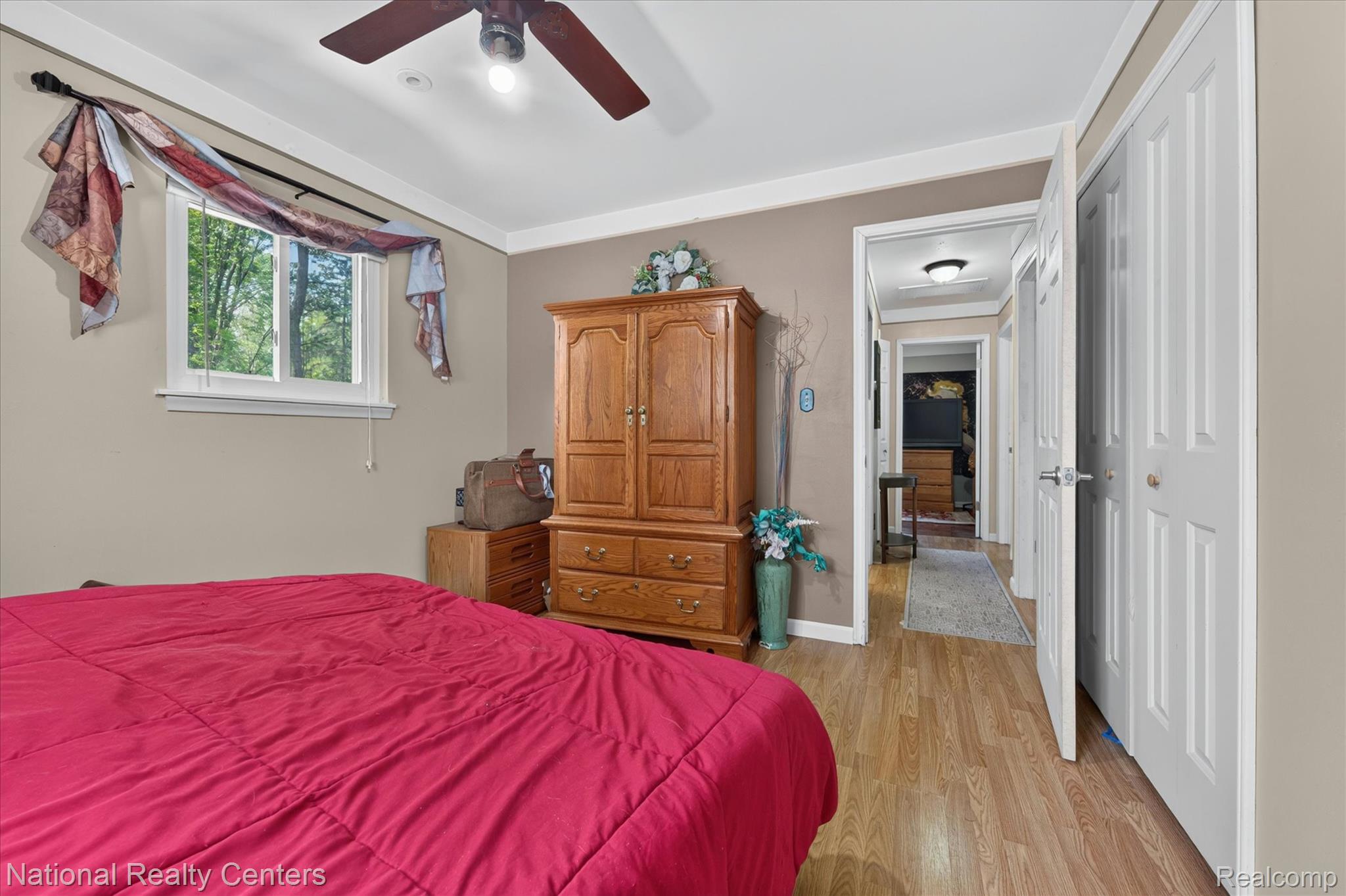 9472 Lakepointe Boulevard Property Photo 24
