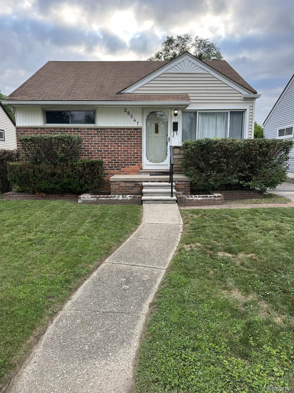 20547 Denby Property Photo 1