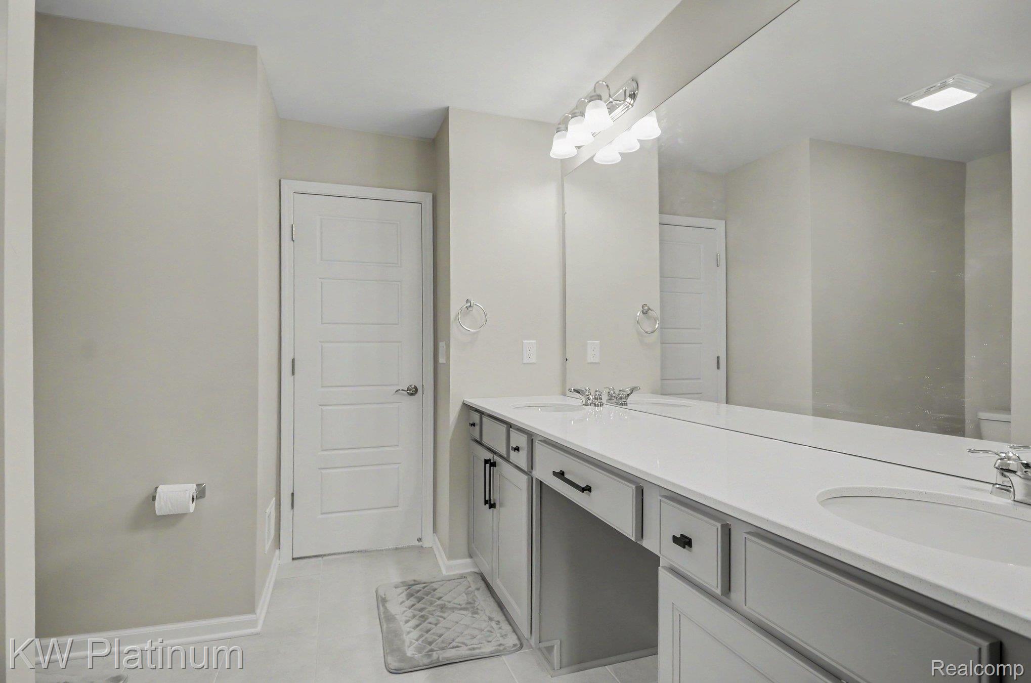 55740 Beacon Shore Drive Property Photo 28