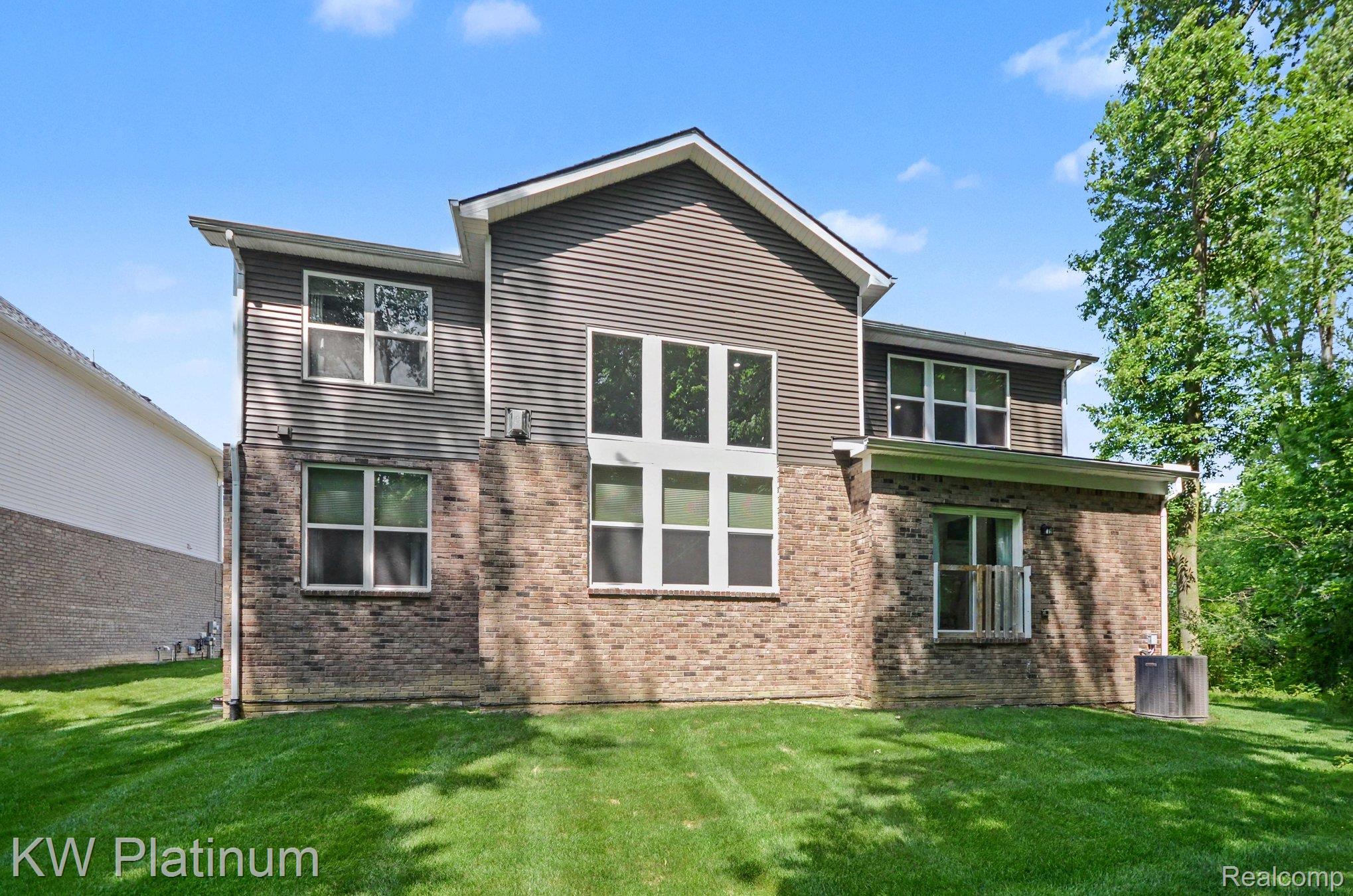 55740 Beacon Shore Drive Property Photo 40