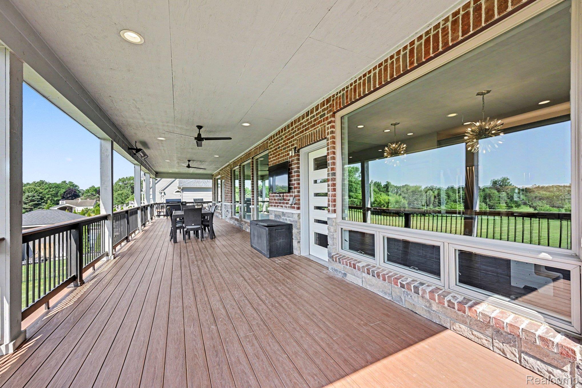 2943 Sleeth Road Property Photo 42