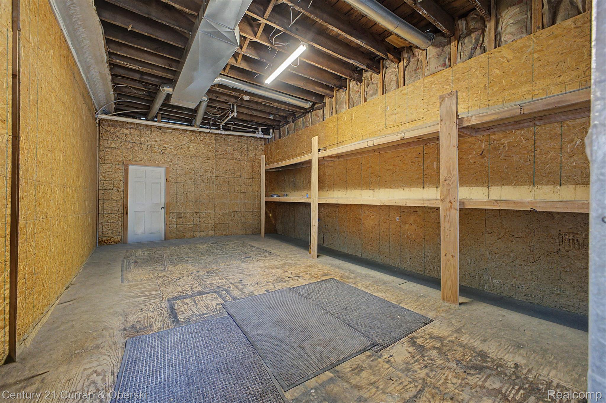 10249 W Jefferson Avenue Property Photo 23