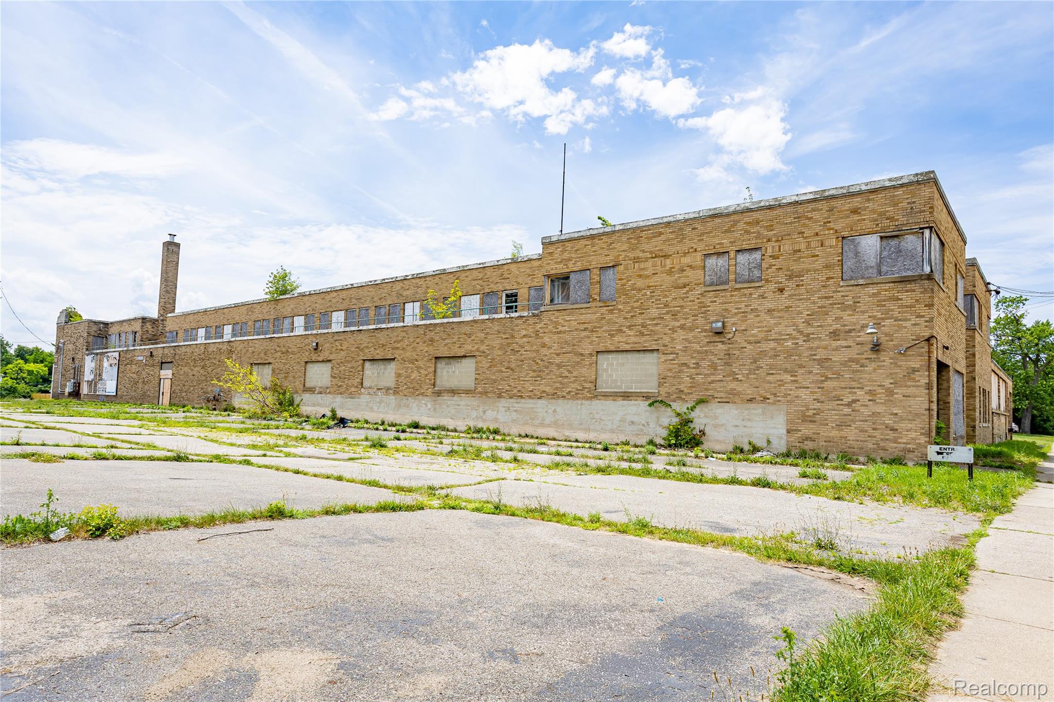 440 Michigan Avenue Property Photo 4