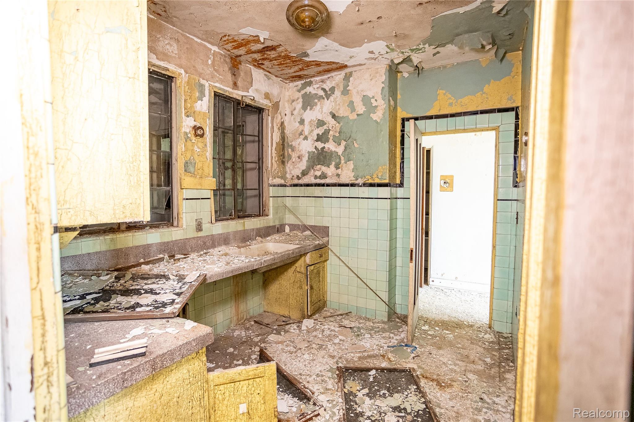 440 Michigan Avenue Property Photo 17