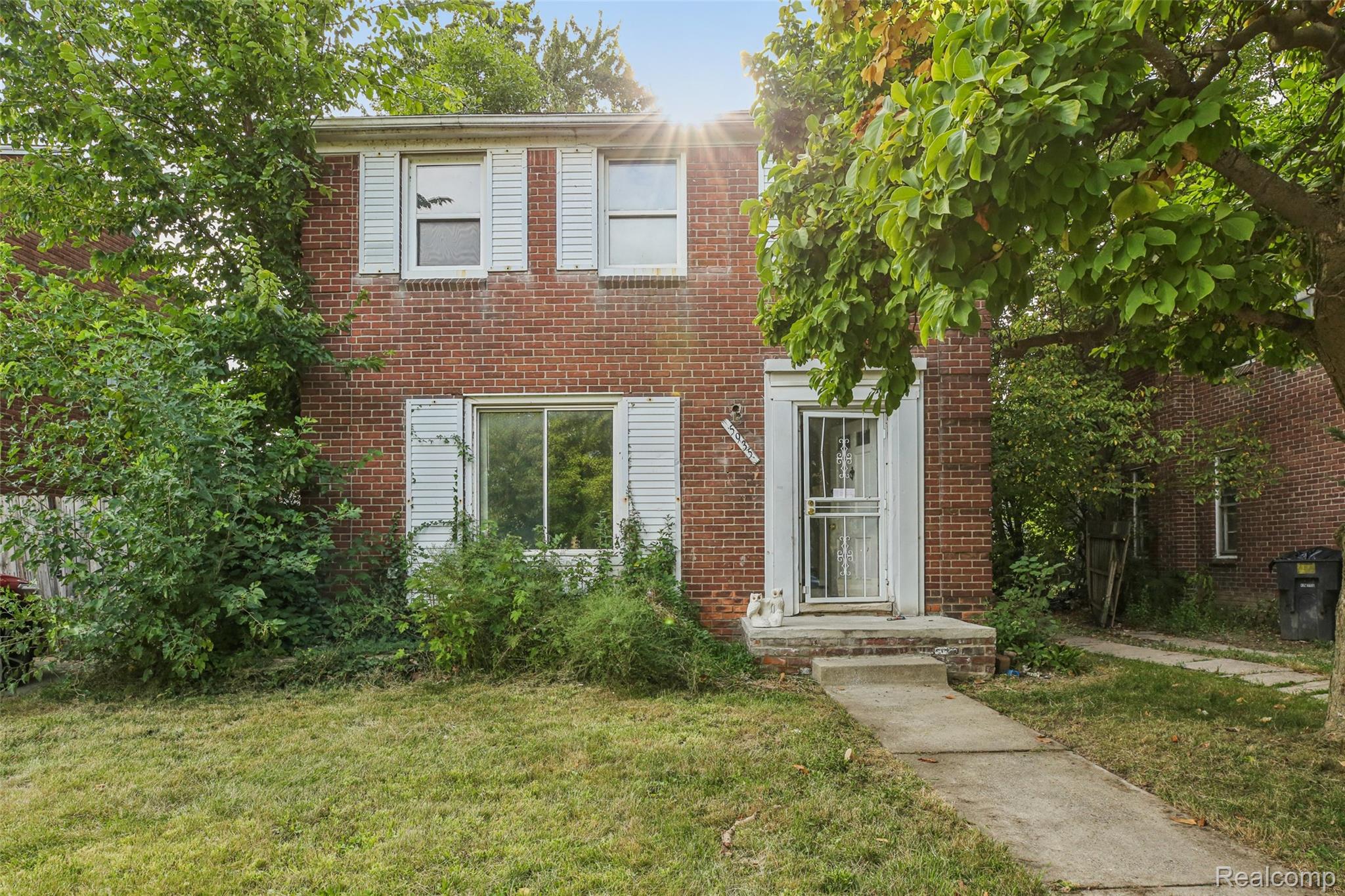 5935 Cadieux Road Property Photo 1