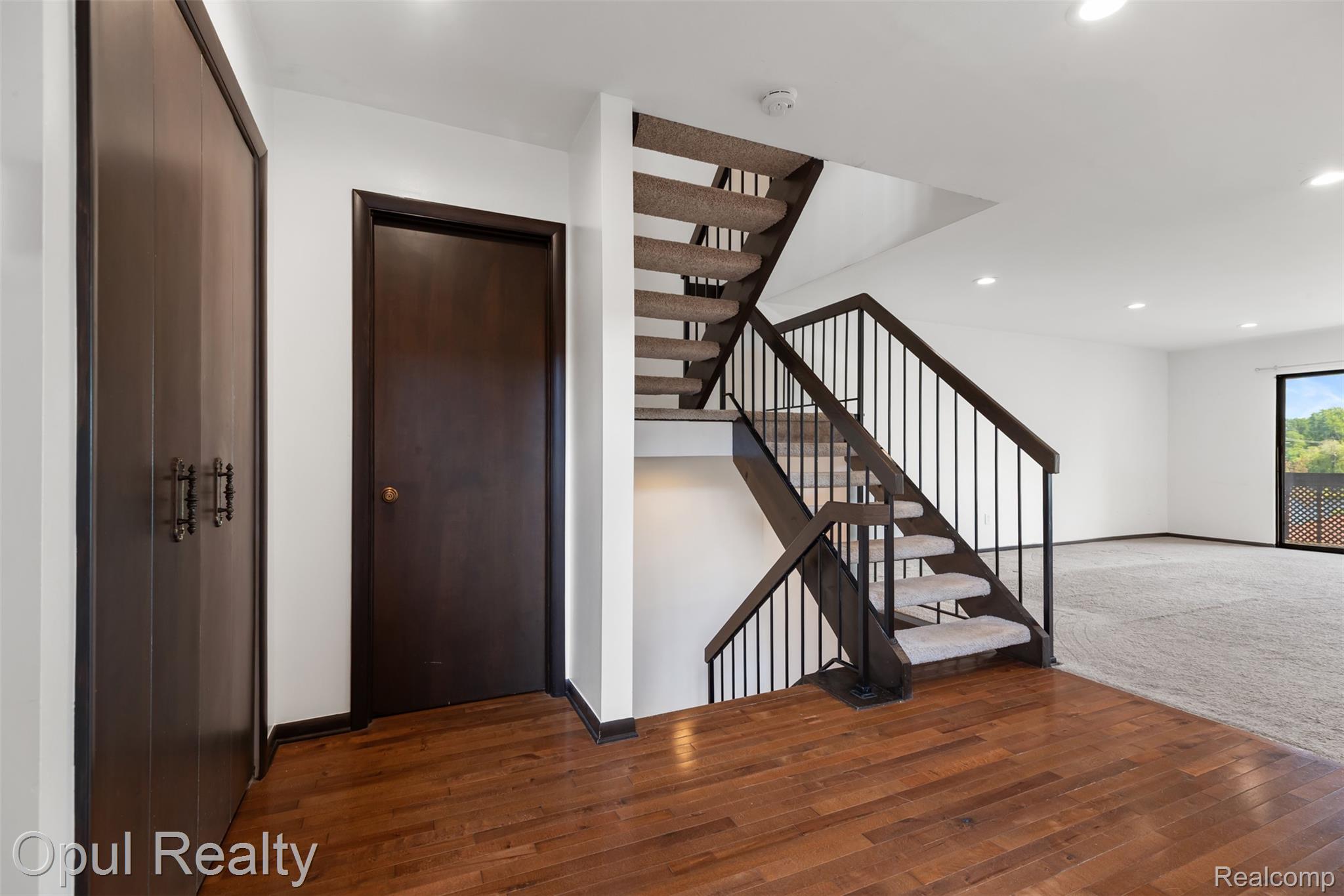 3961 Chablis Street Property Photo 5