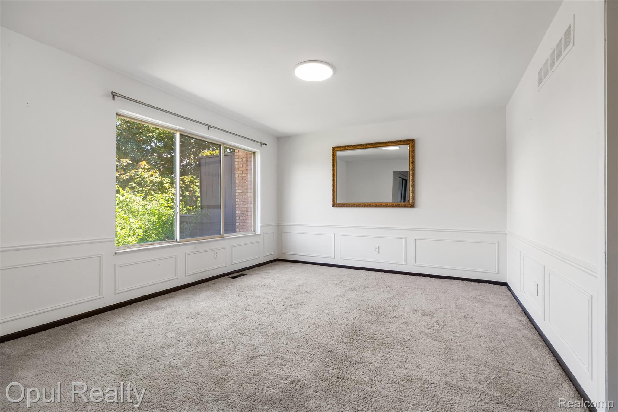 3961 Chablis Street Property Photo 11
