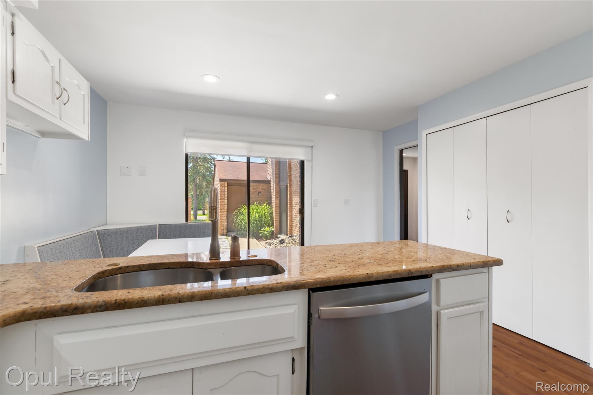 3961 Chablis Street Property Photo 15