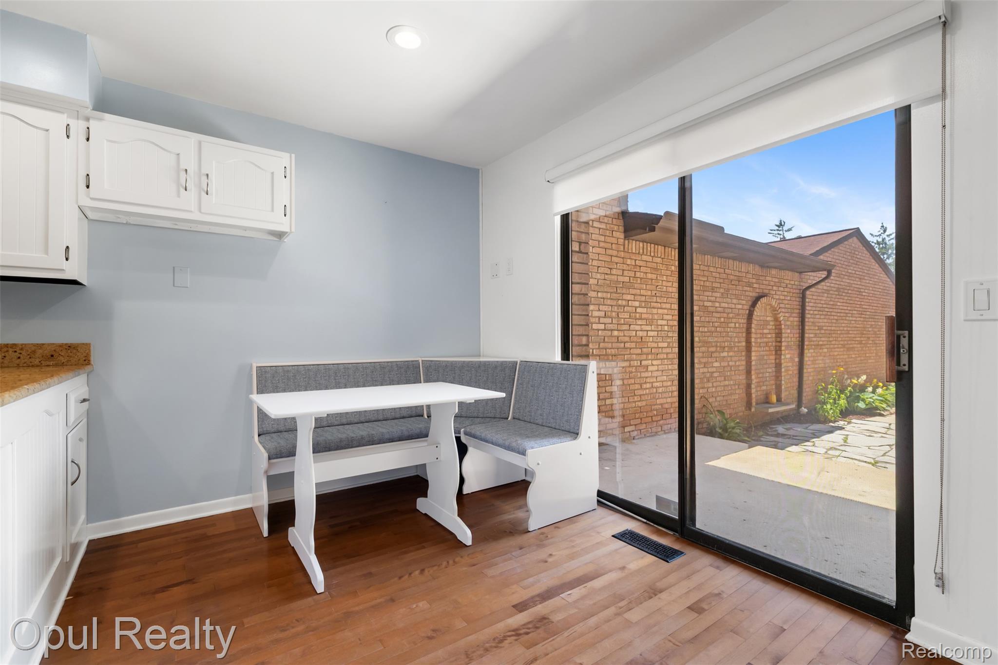 3961 Chablis Street Property Photo 16