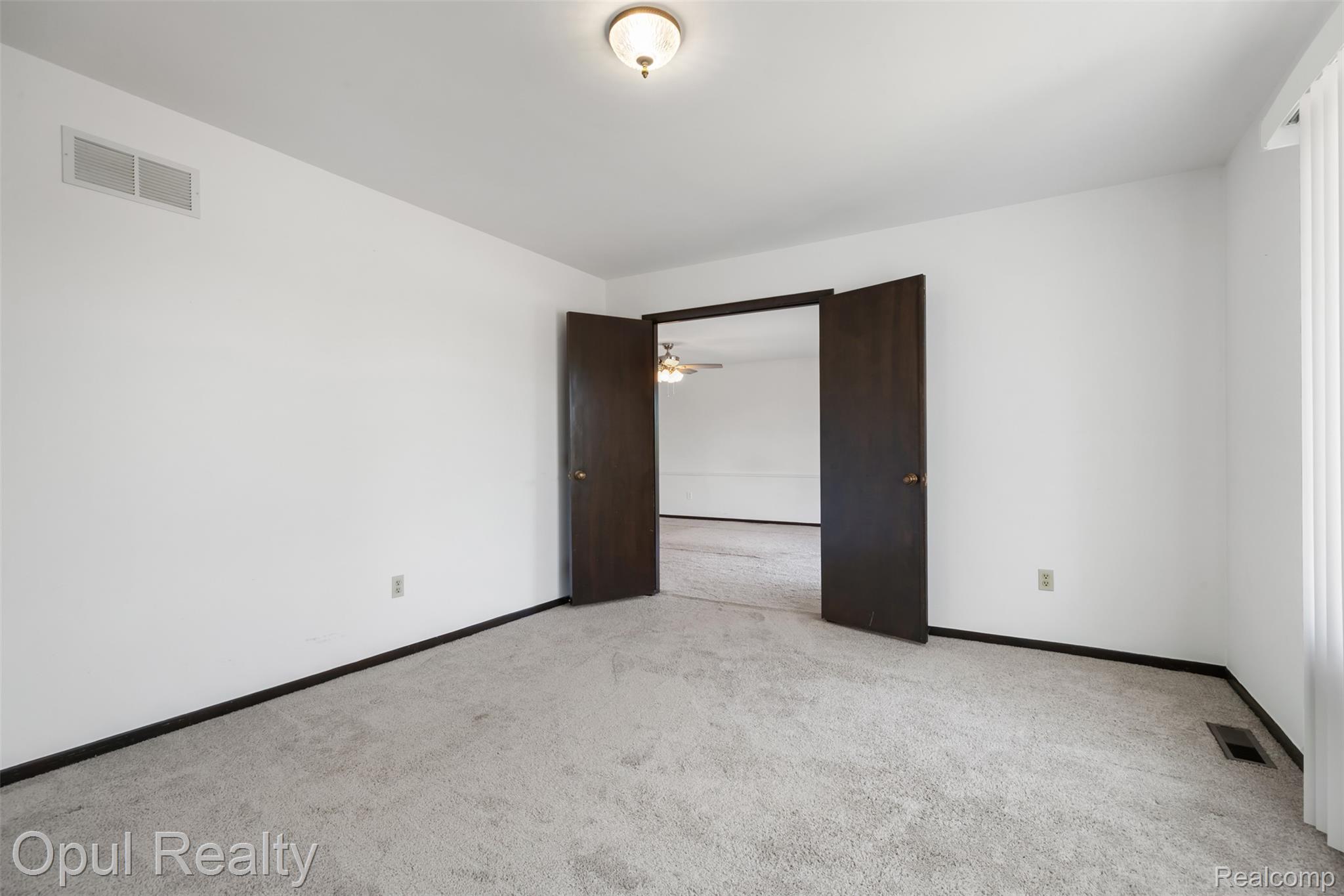 3961 Chablis Street Property Photo 30