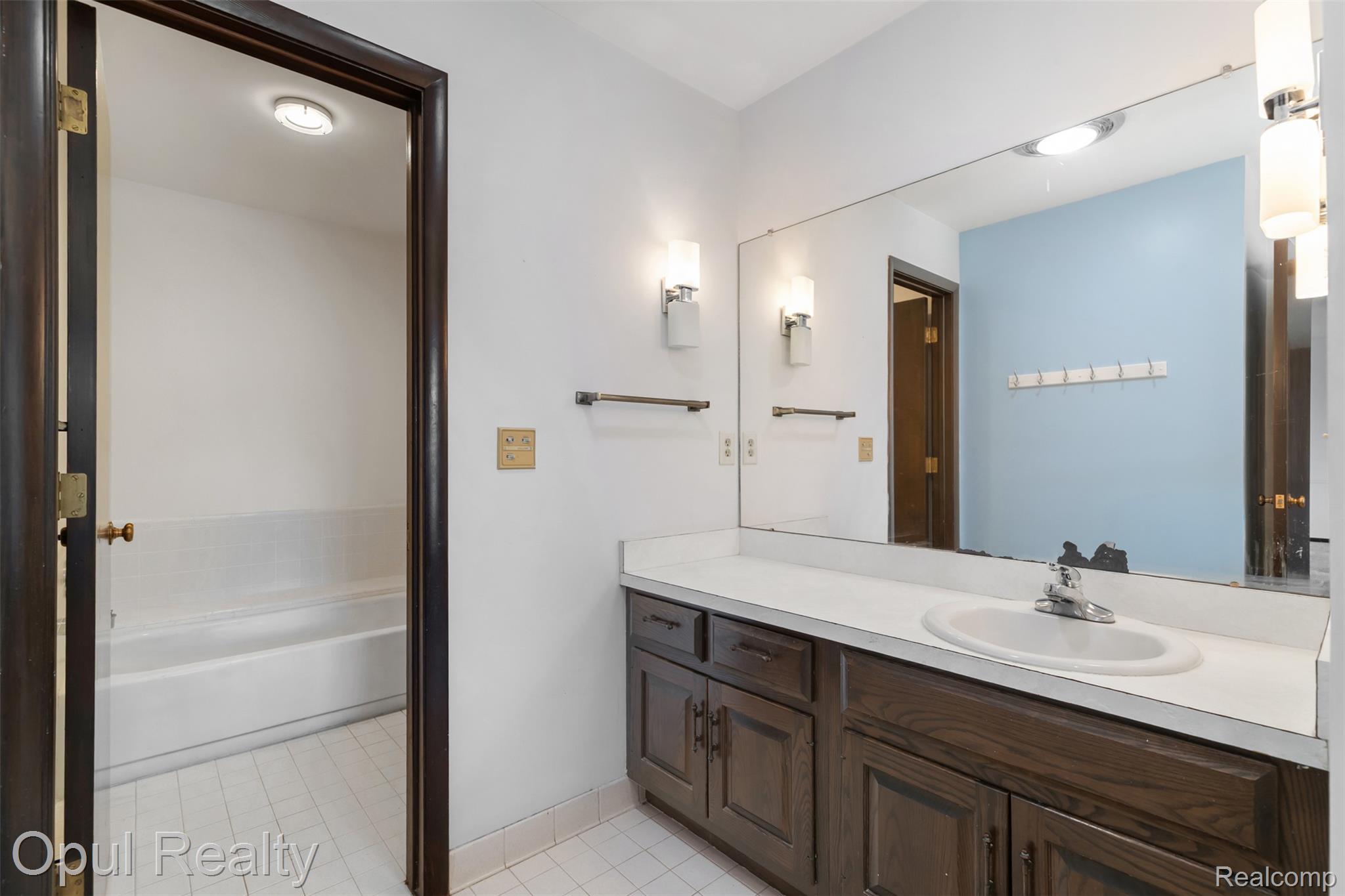3961 Chablis Street Property Photo 33