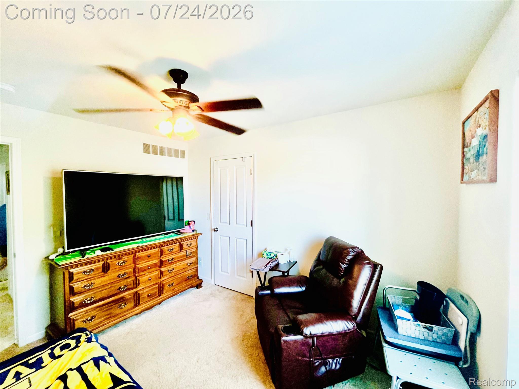 9045 Birch Pointe Drive Property Photo 17