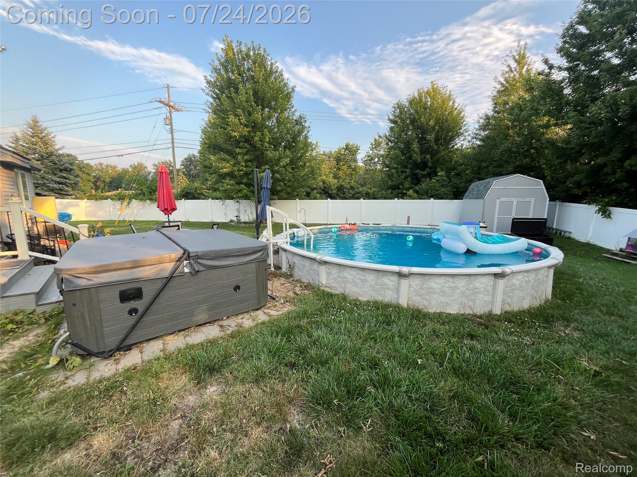 9045 Birch Pointe Drive Property Photo 32
