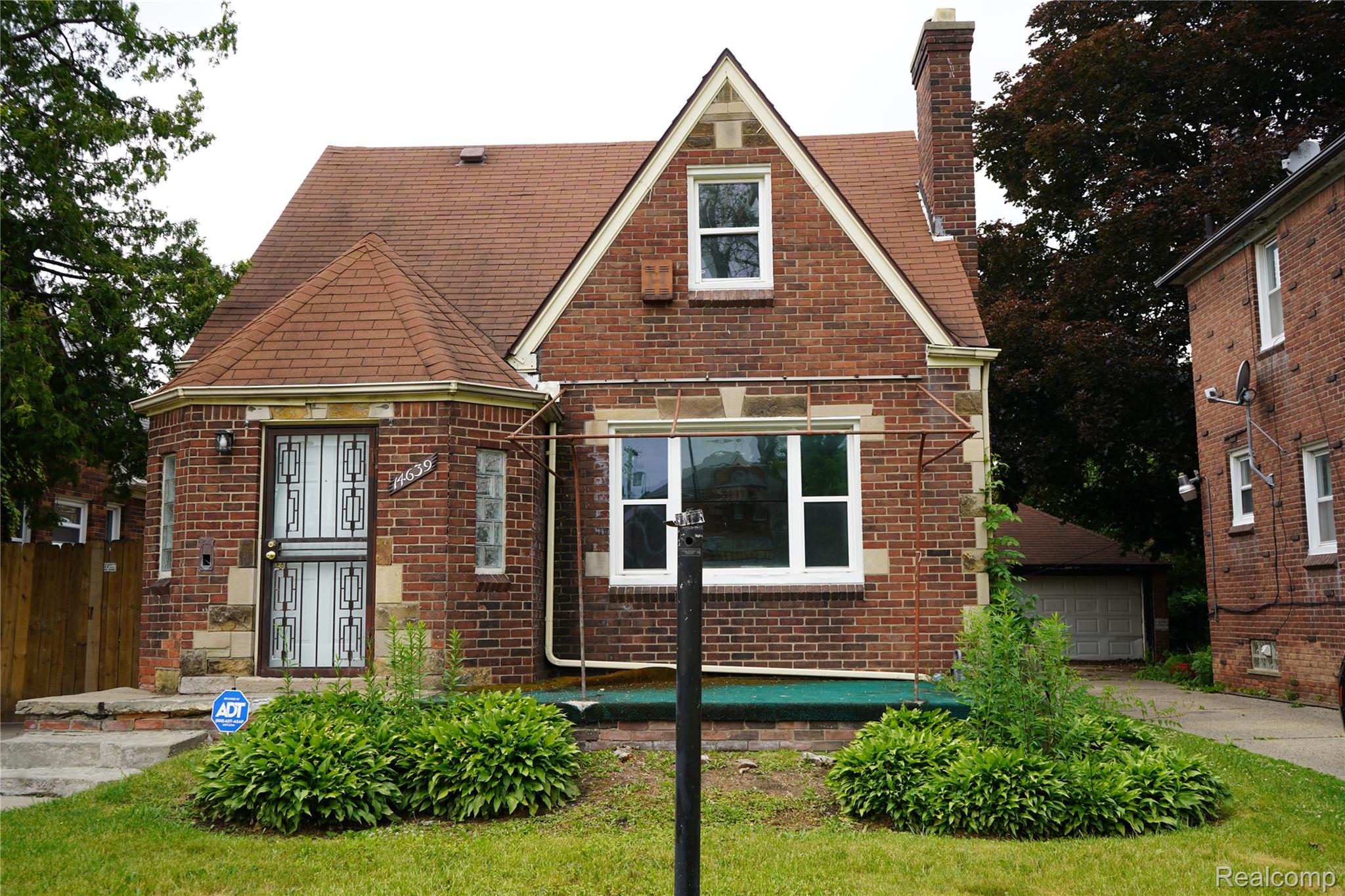 14639 Mark Twain Street Property Photo 1