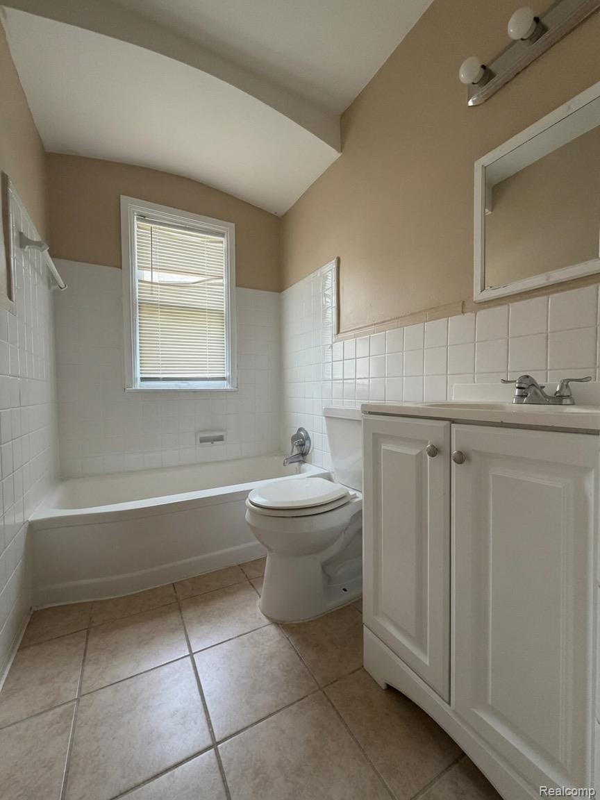 15935 Normandy Street Property Photo 15