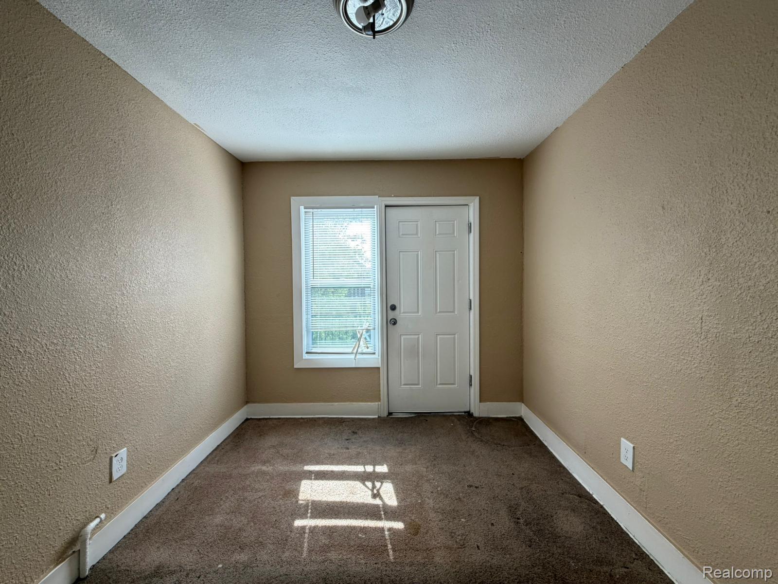 15935 Normandy Street Property Photo 21