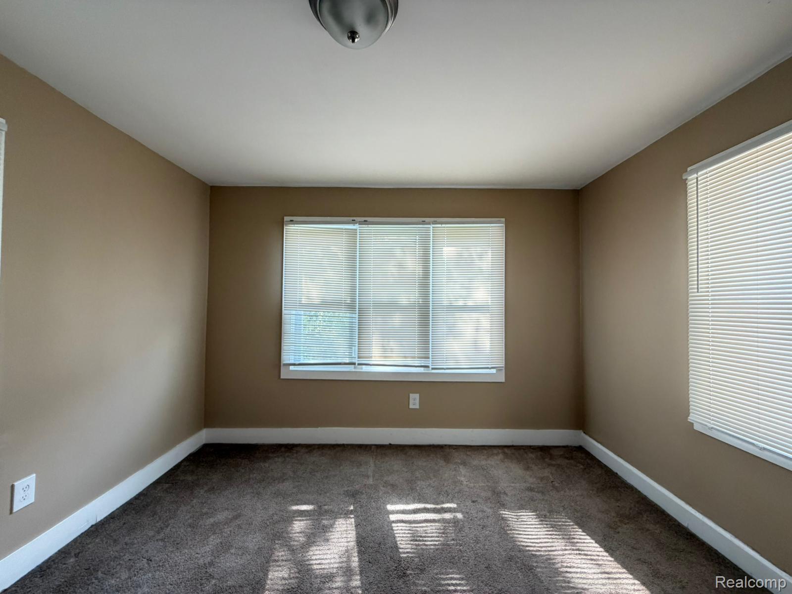 15935 Normandy Street Property Photo 27
