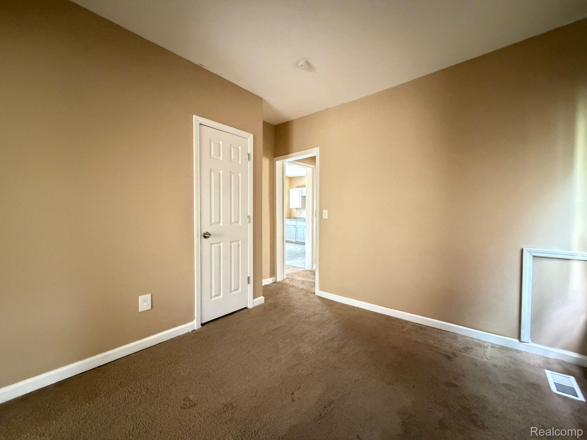 15935 Normandy Street Property Photo 31