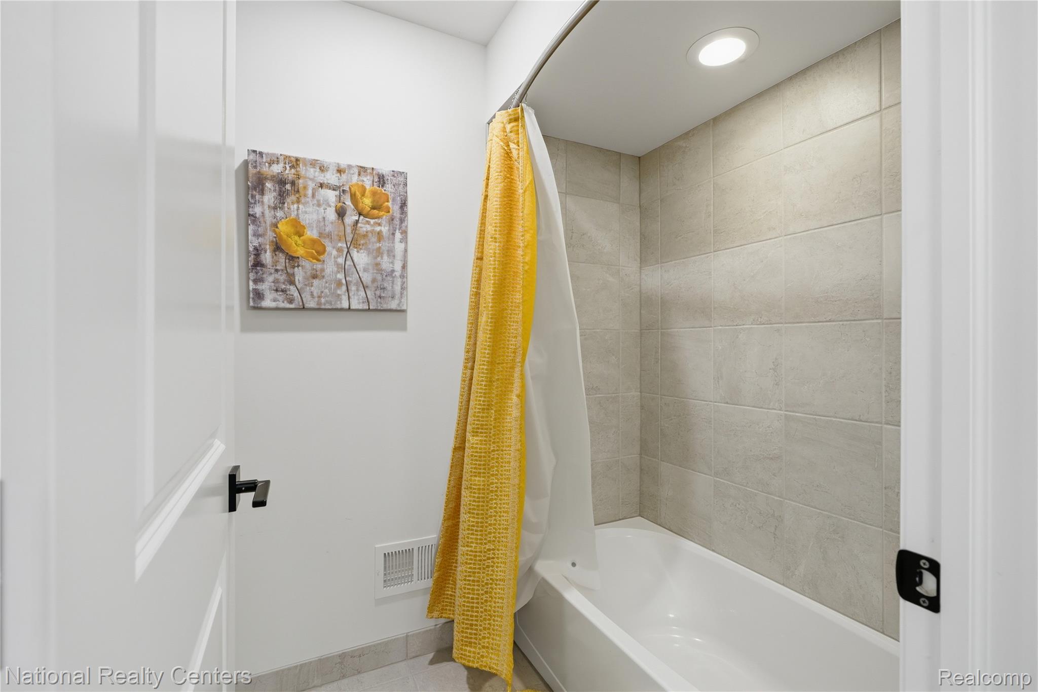 3142 Holburn Court Property Photo 30