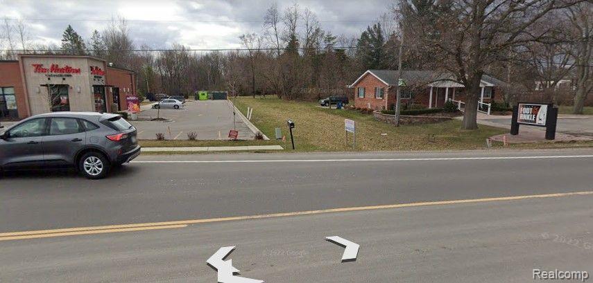 4040 Grange Hall Road Property Photo 3