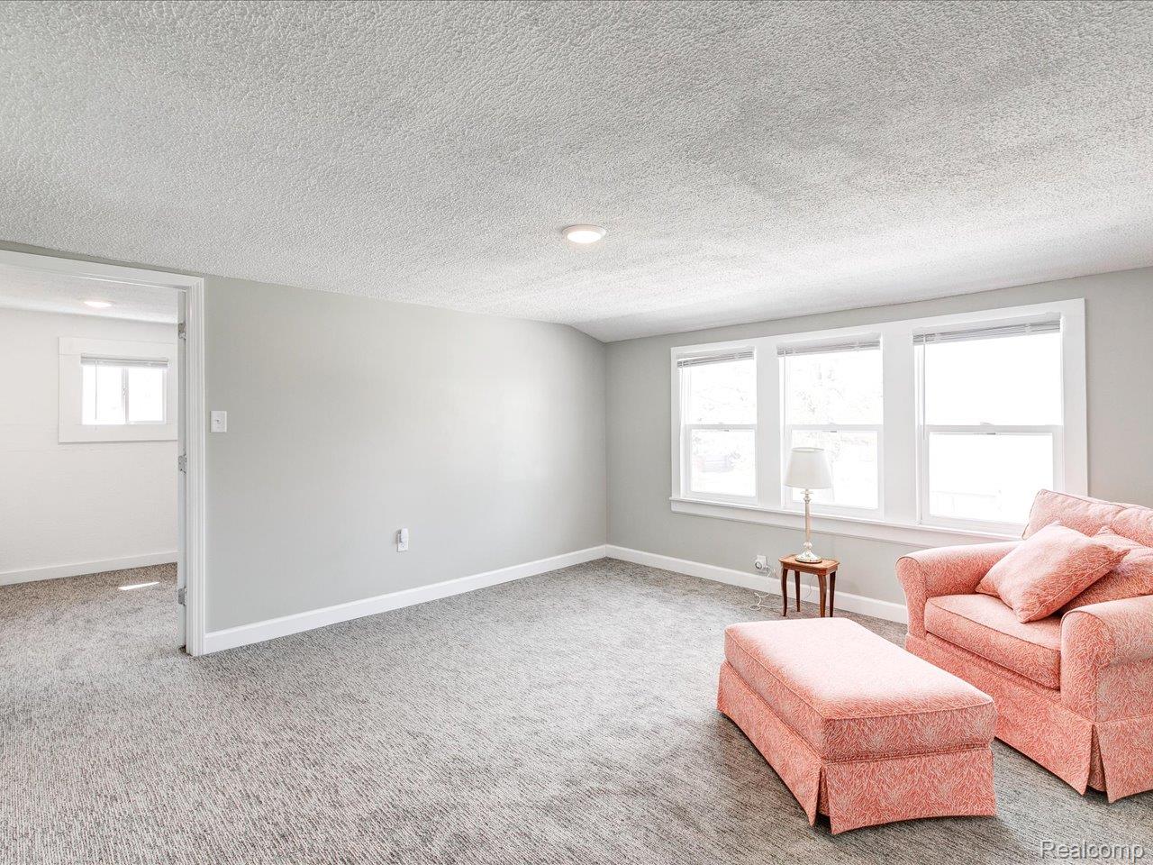 1639 Lapeer Avenue Property Photo 16