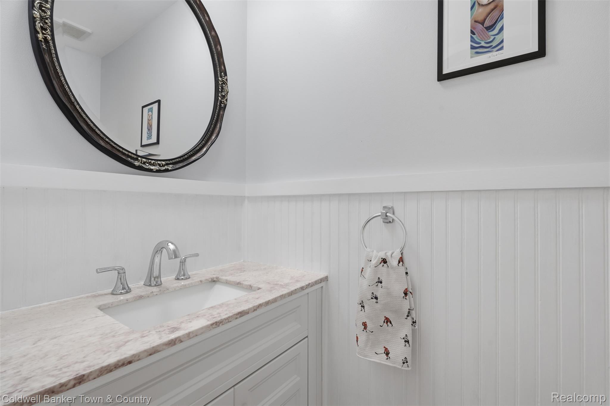 4301 Macqueen Drive Property Photo 25