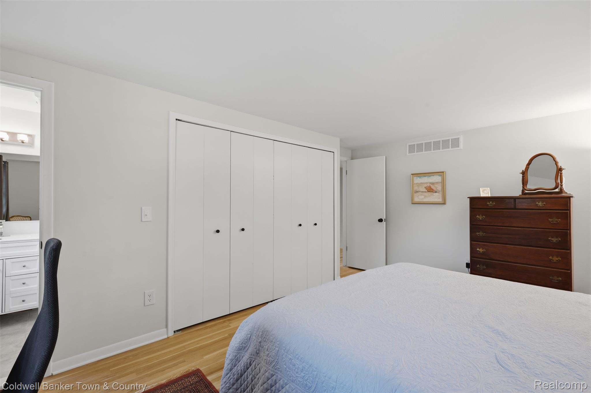 4301 Macqueen Drive Property Photo 28