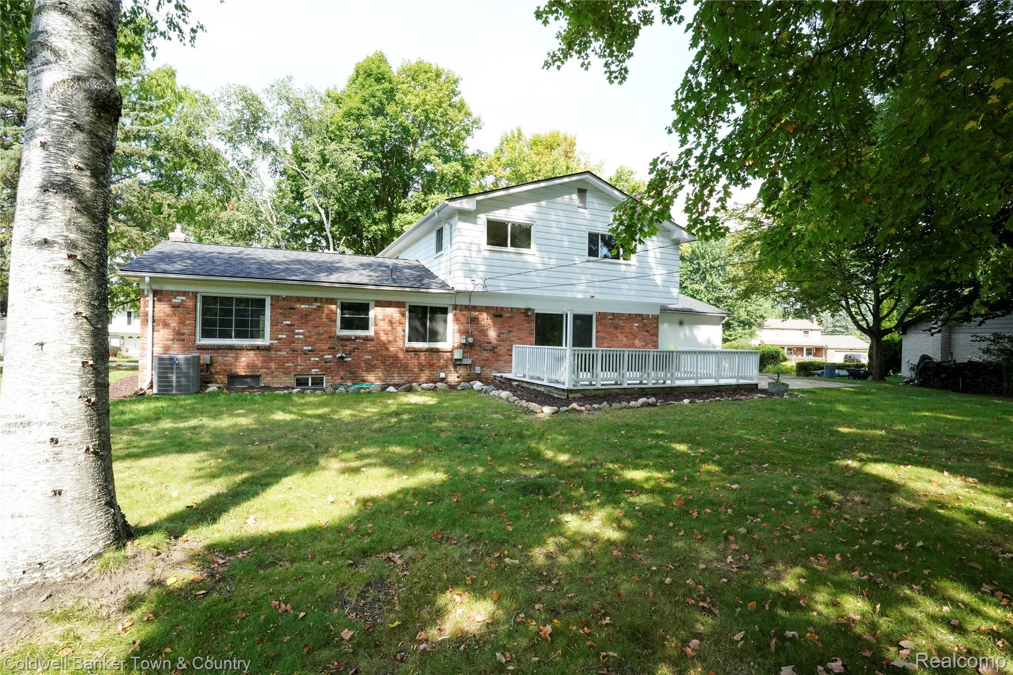 4301 Macqueen Drive Property Photo 65