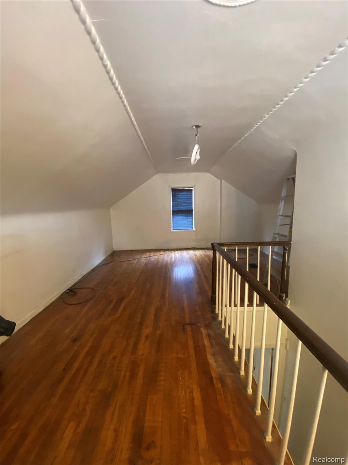 18250 Washburn Street Property Photo 7