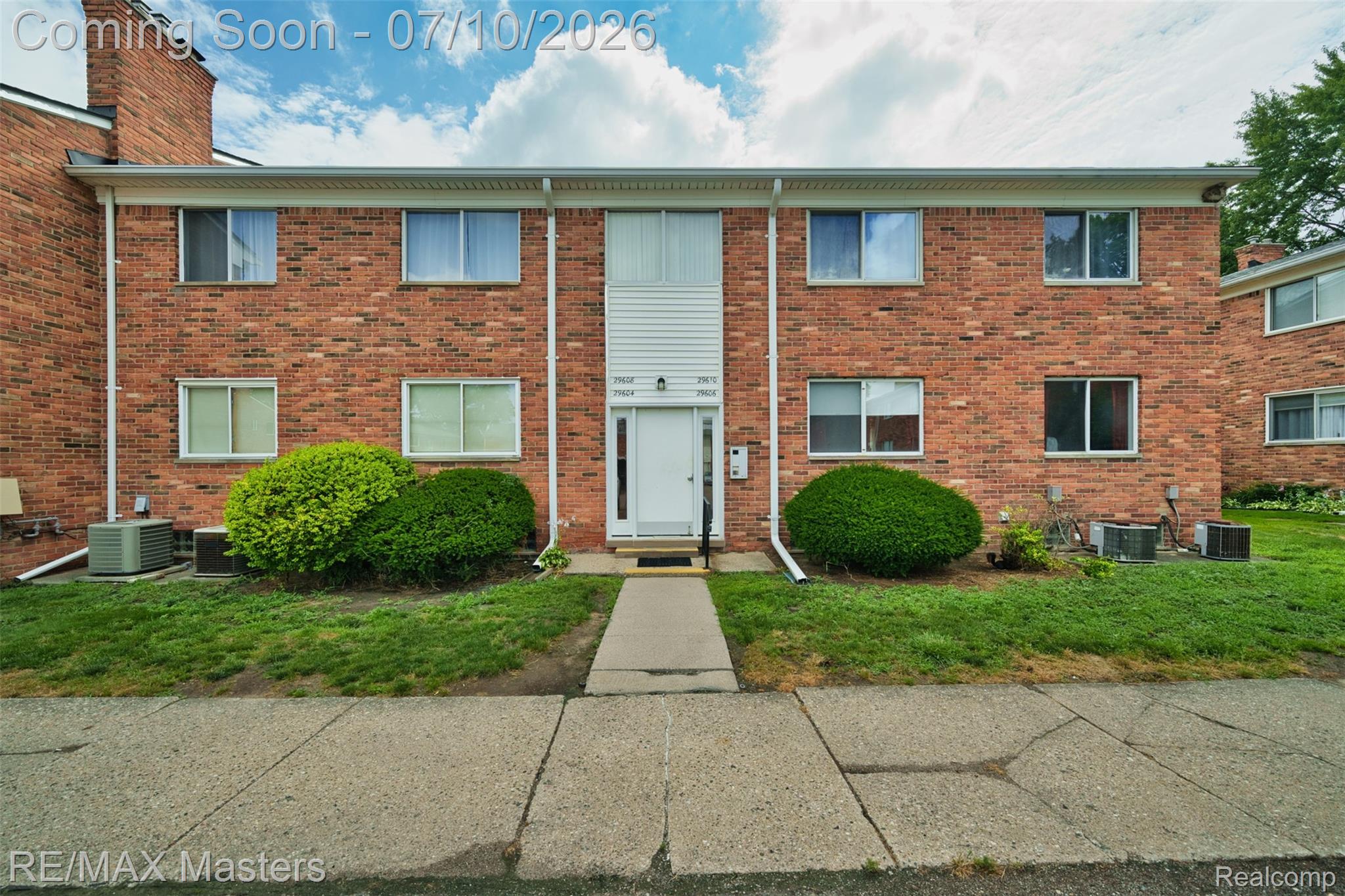 29606 Hoover Road 606 Property Photo 1