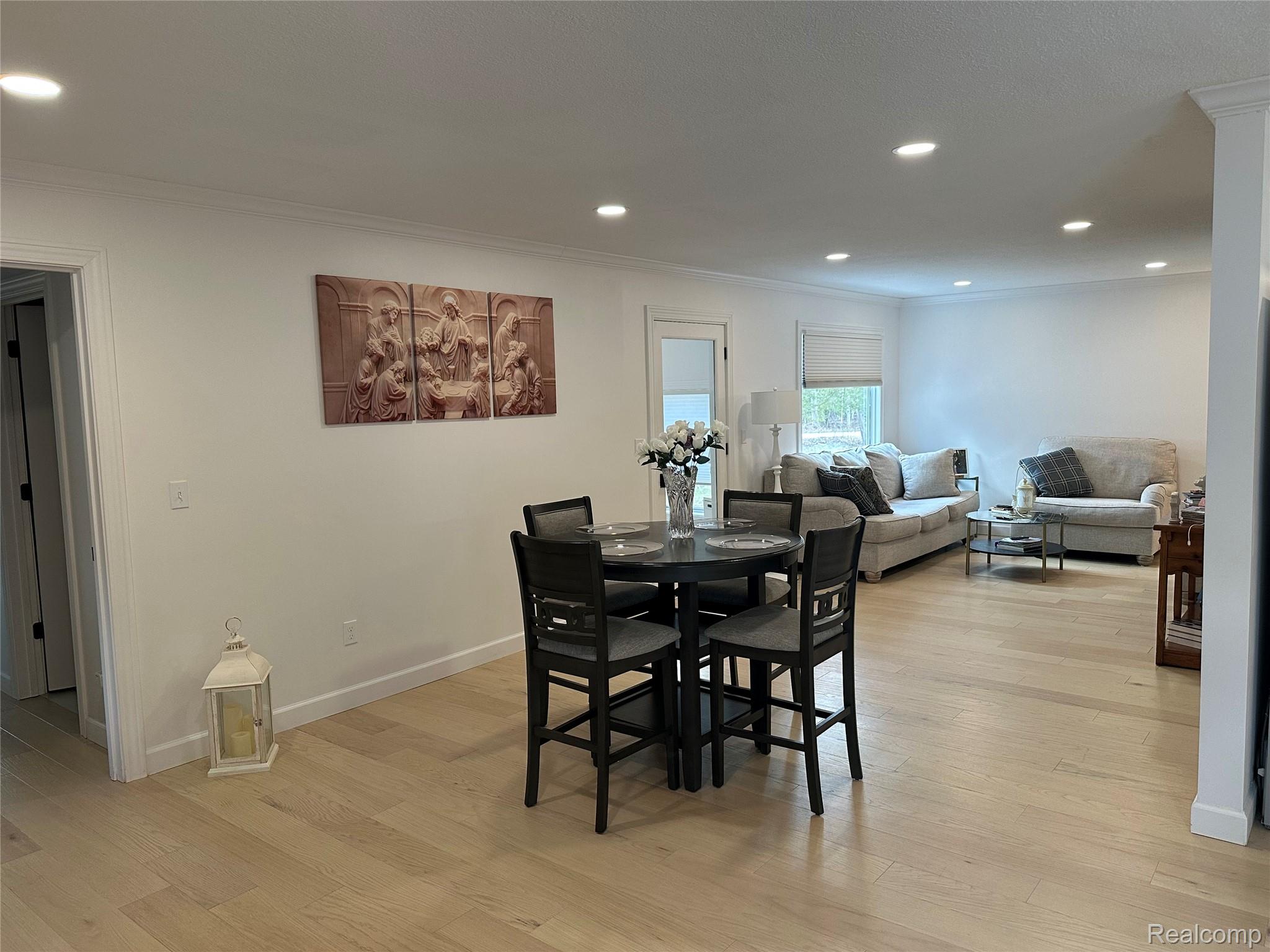 7726 Lake Street Property Photo 11