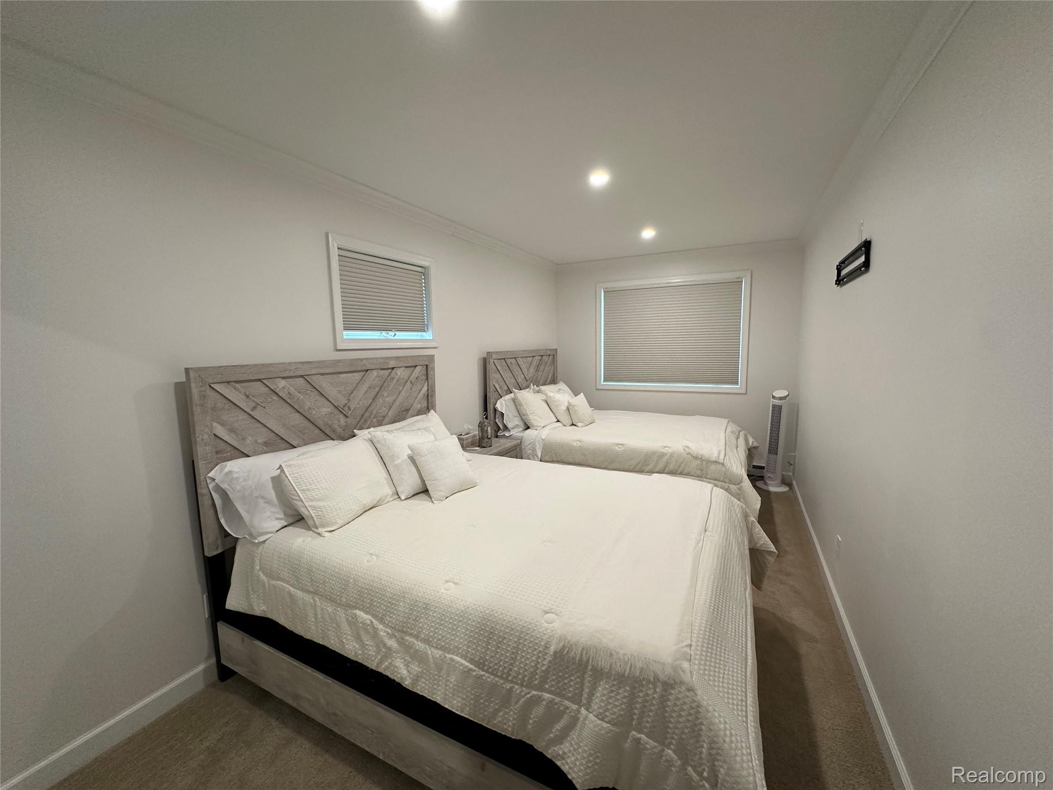 7726 Lake Street Property Photo 25
