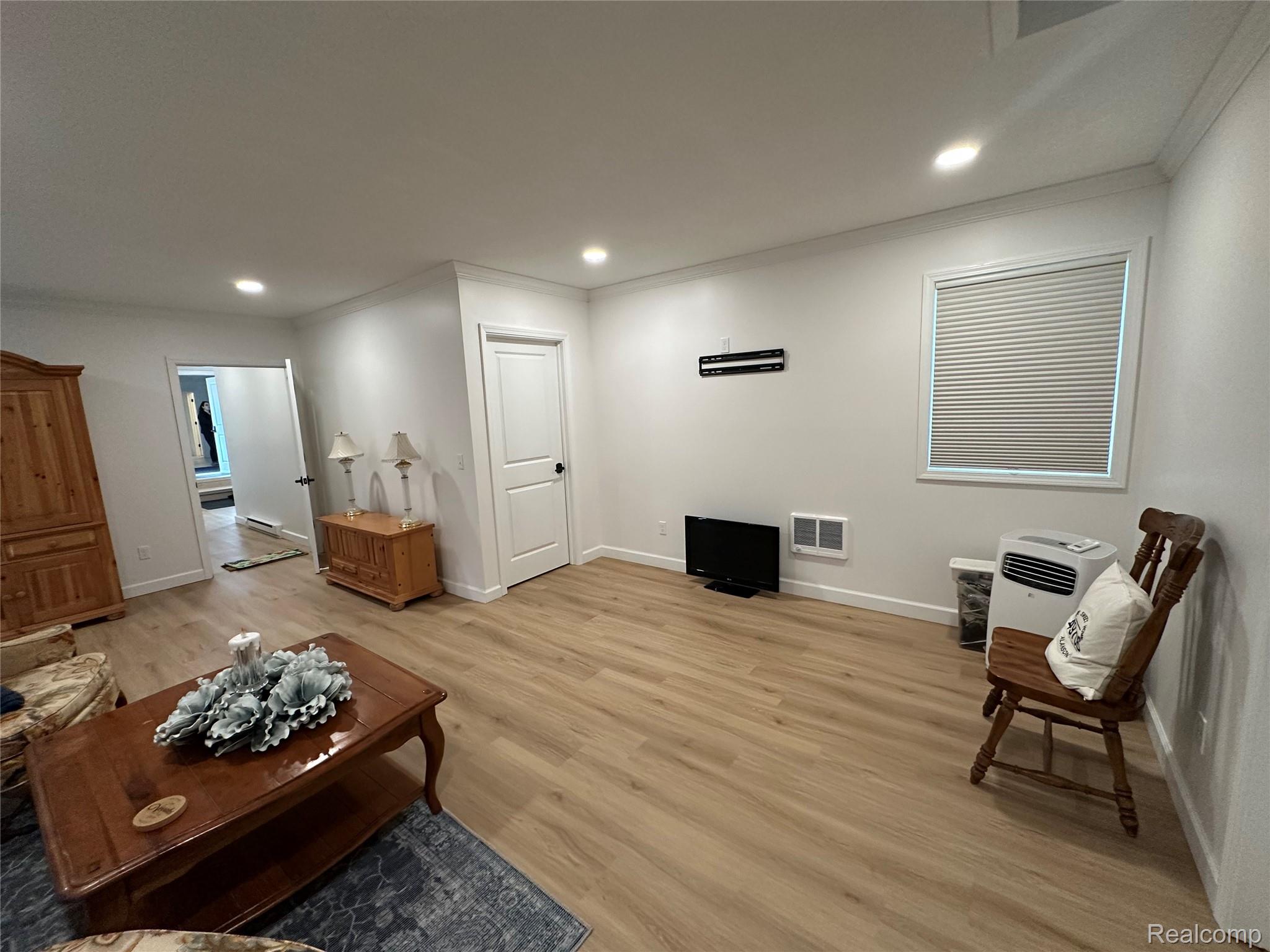 7726 Lake Street Property Photo 31