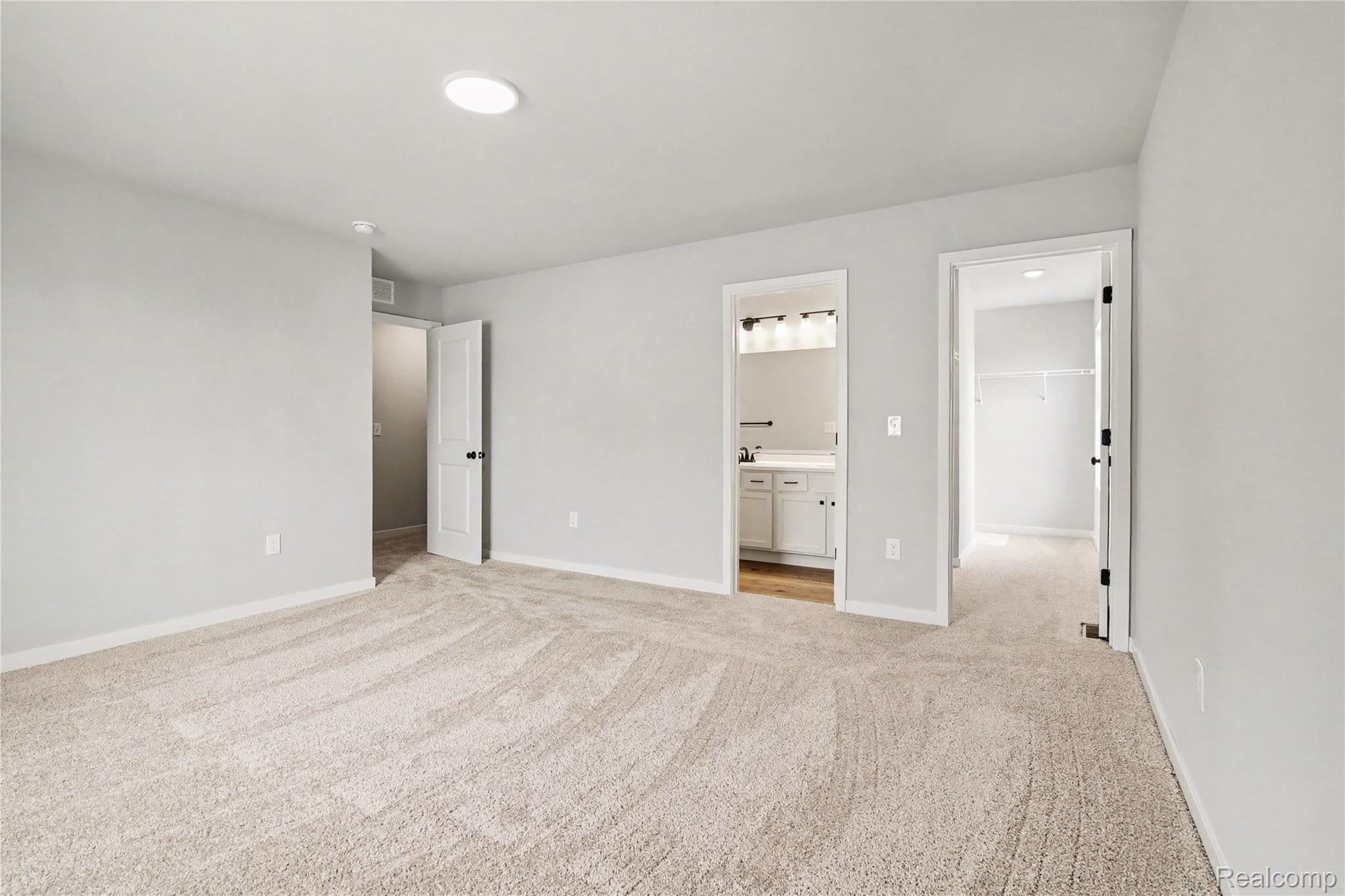 751 Lone Oak Way Property Photo 14