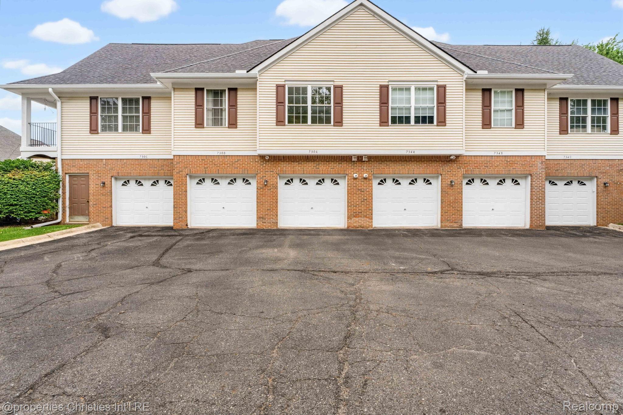 730 Amberly Drive Property Photo 19