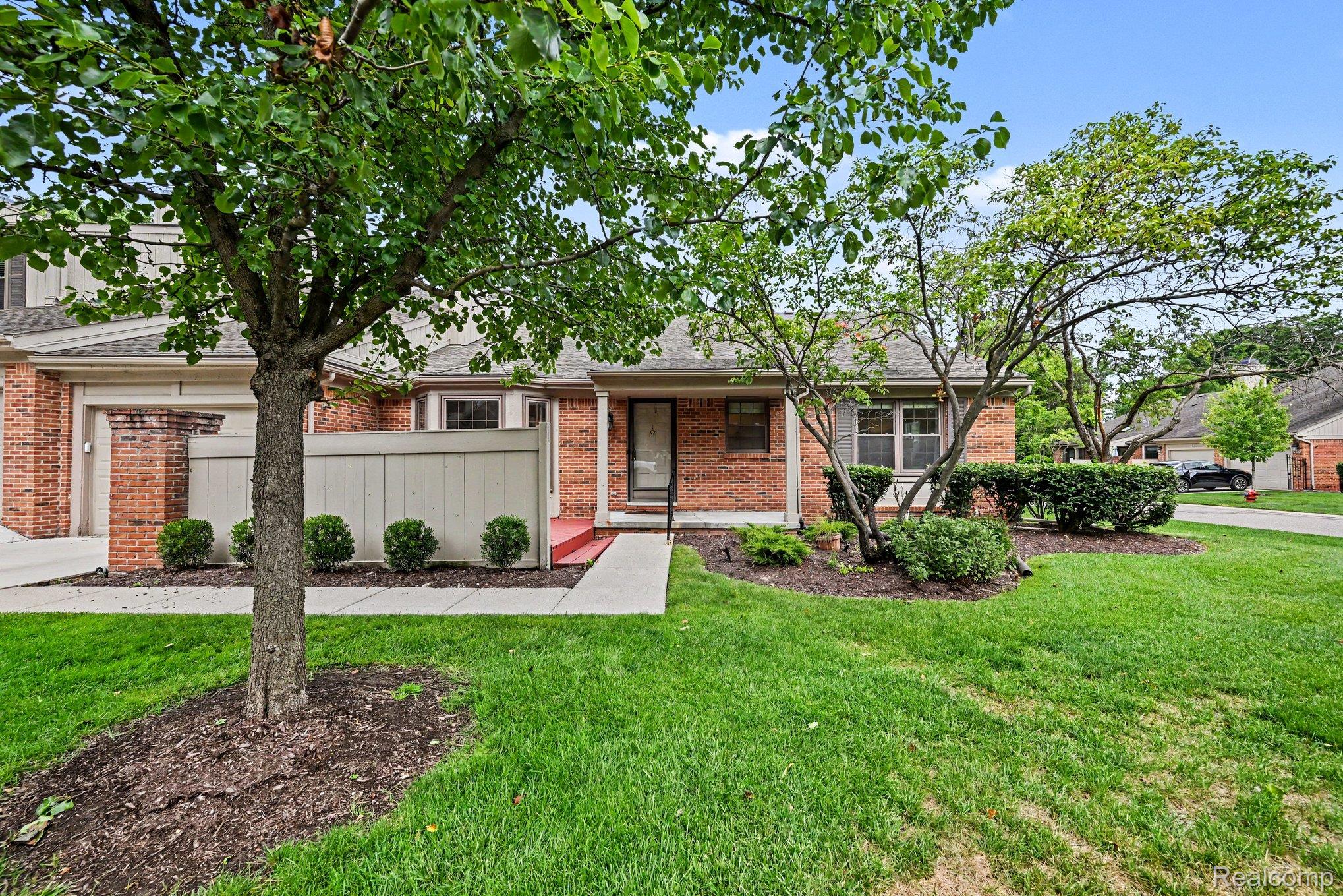 7140 Green Farm Road Property Photo 1