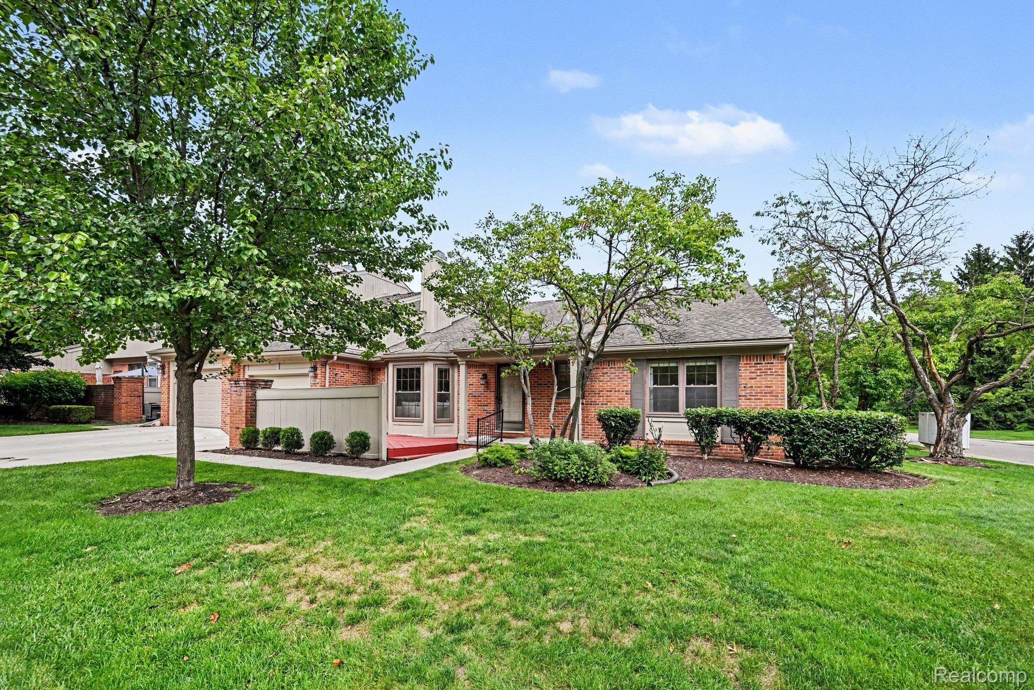 7140 Green Farm Road Property Photo 3