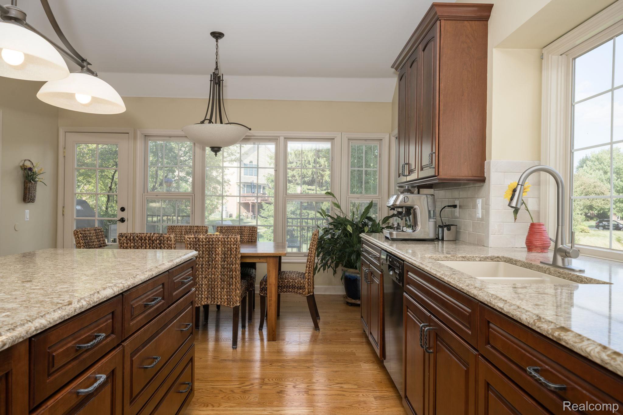 1708 Devonwood Drive Property Photo 19