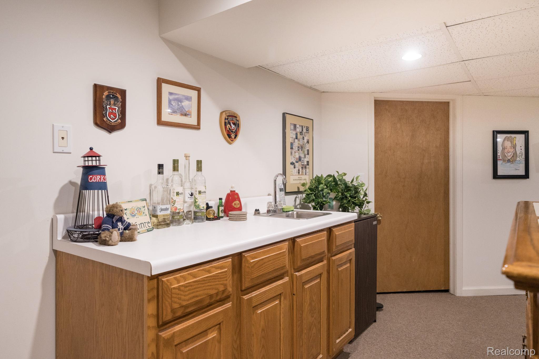 1708 Devonwood Drive Property Photo 49