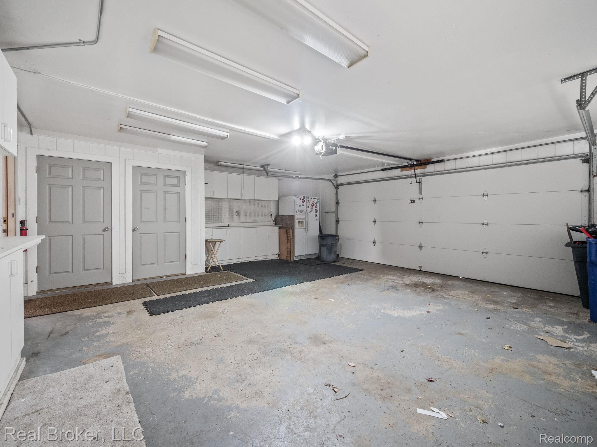 1909 Marie Circle Property Photo 19