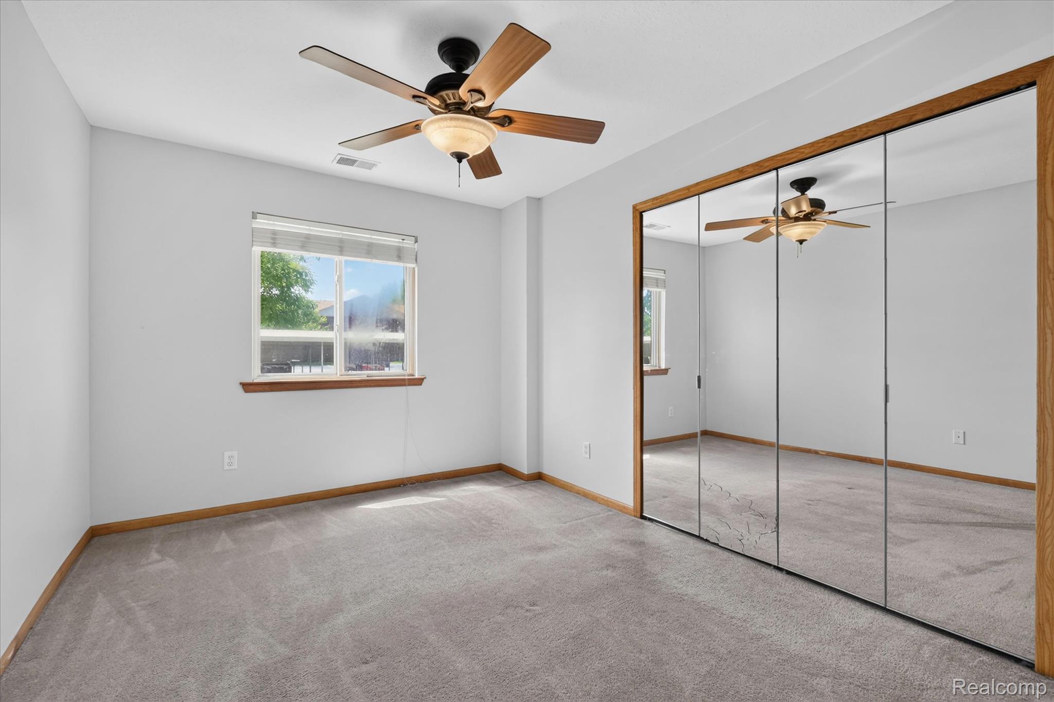 45720 Prairiegrass Court Property Photo 9