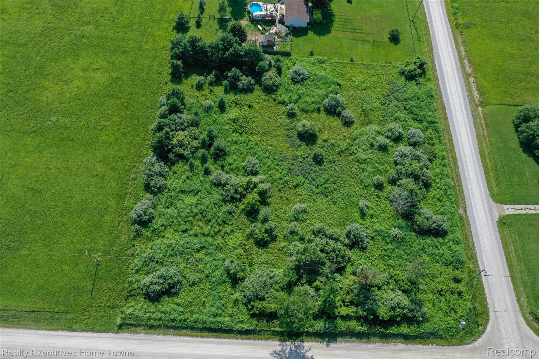 0000 Vincent Property Photo 3