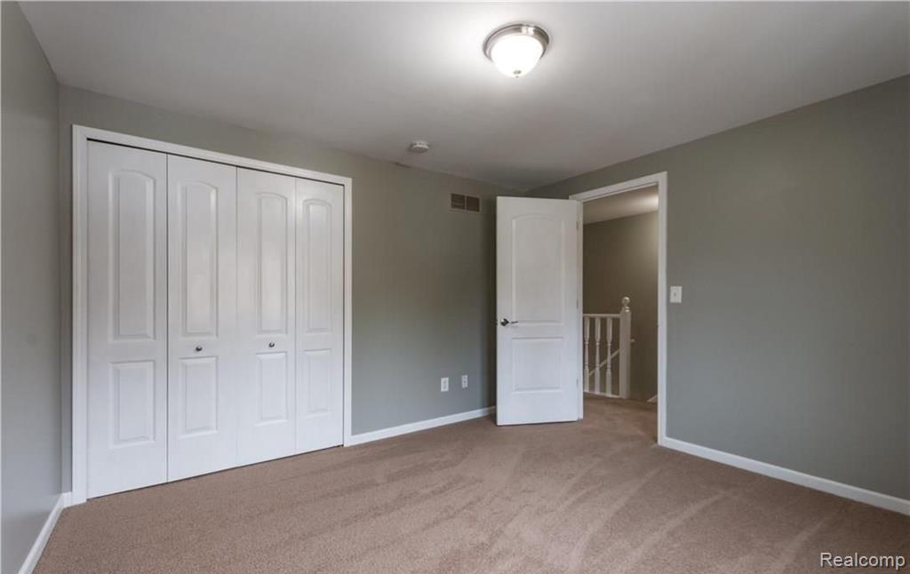 185 Fraser Street Property Photo 10