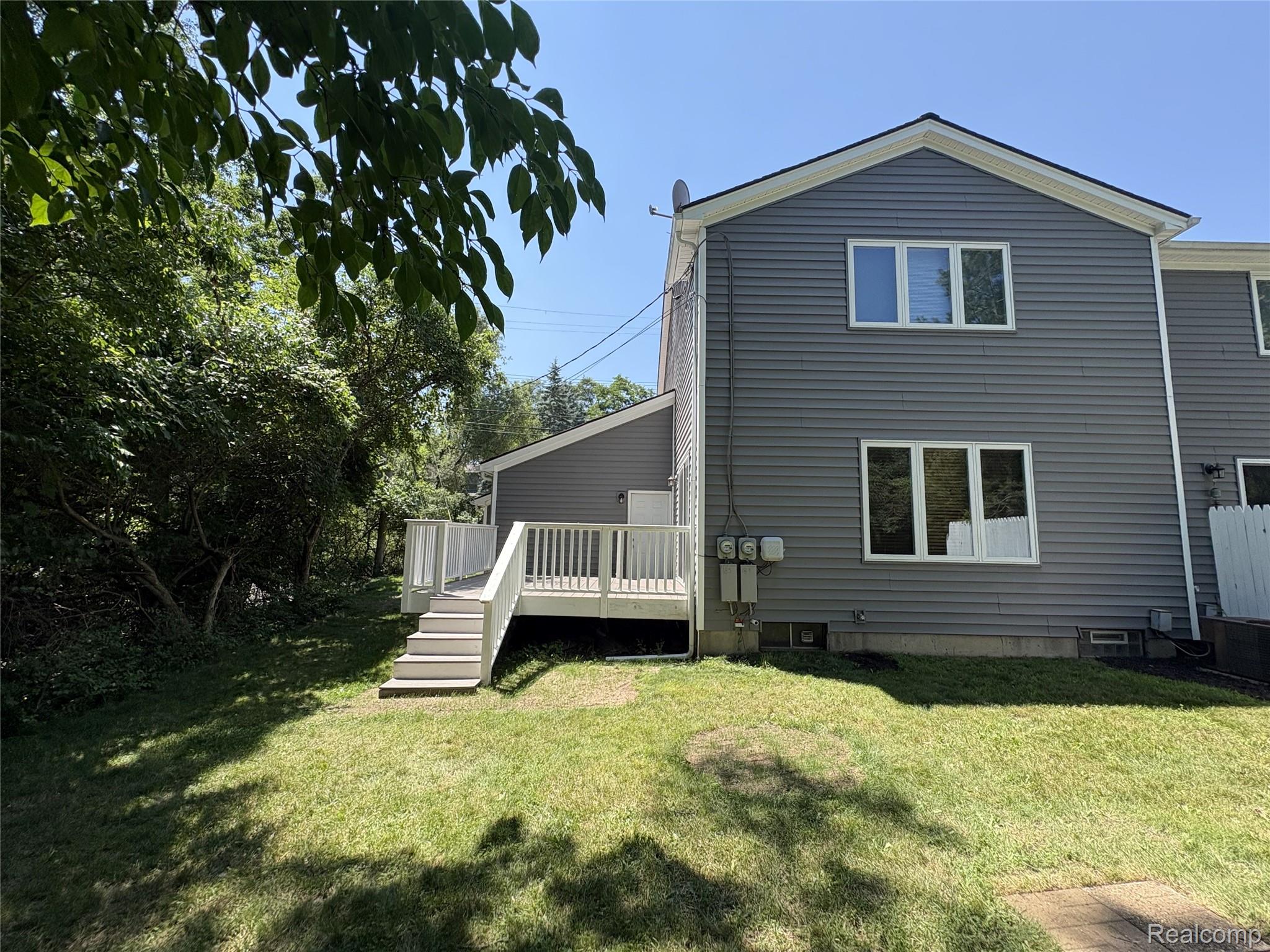 185 Fraser Street Property Photo 15