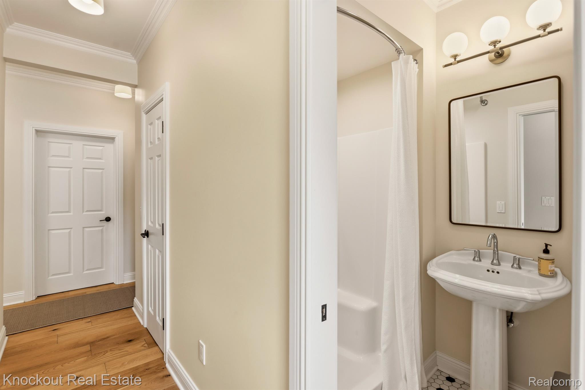 580 Northview Drive Property Photo 28
