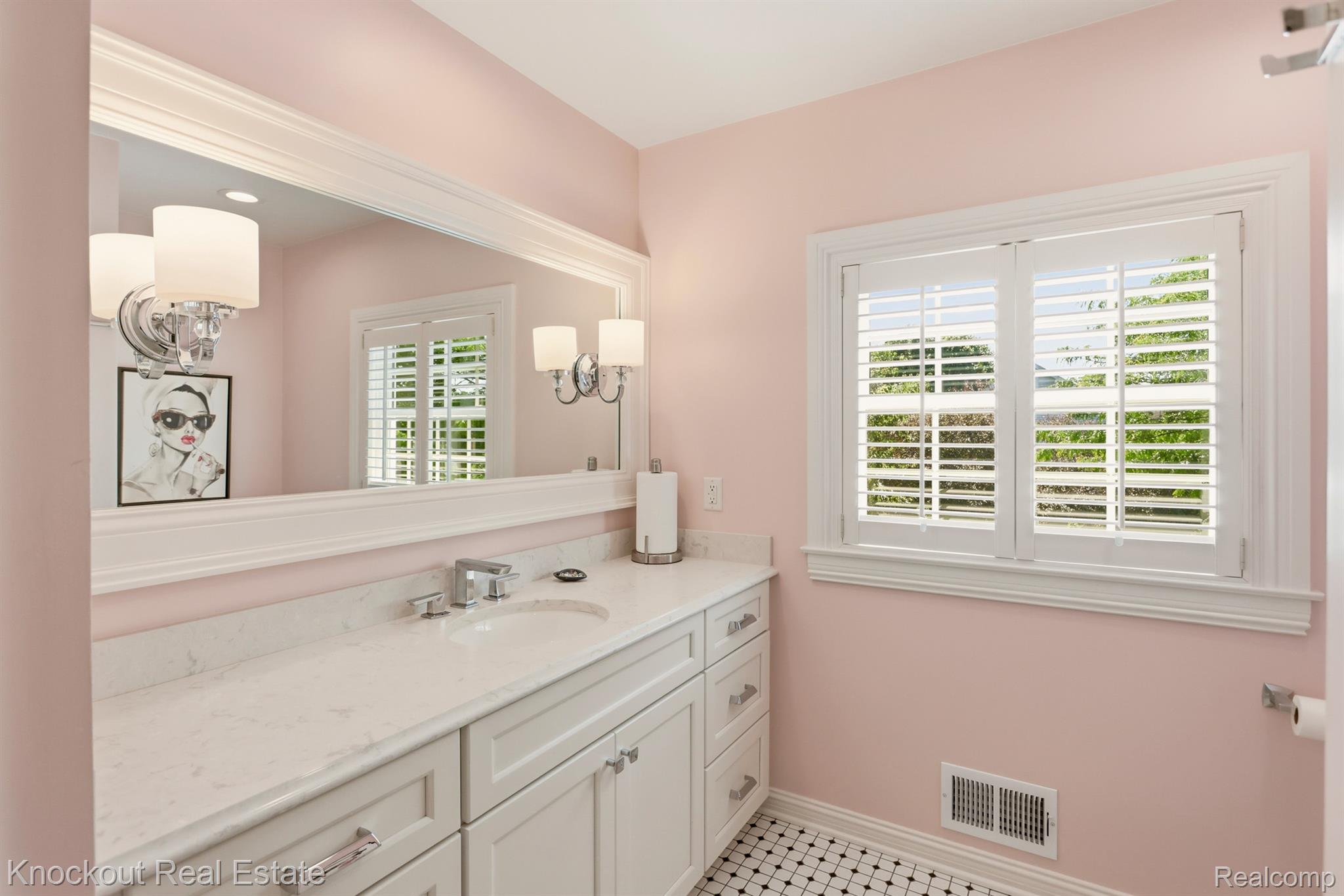580 Northview Drive Property Photo 42