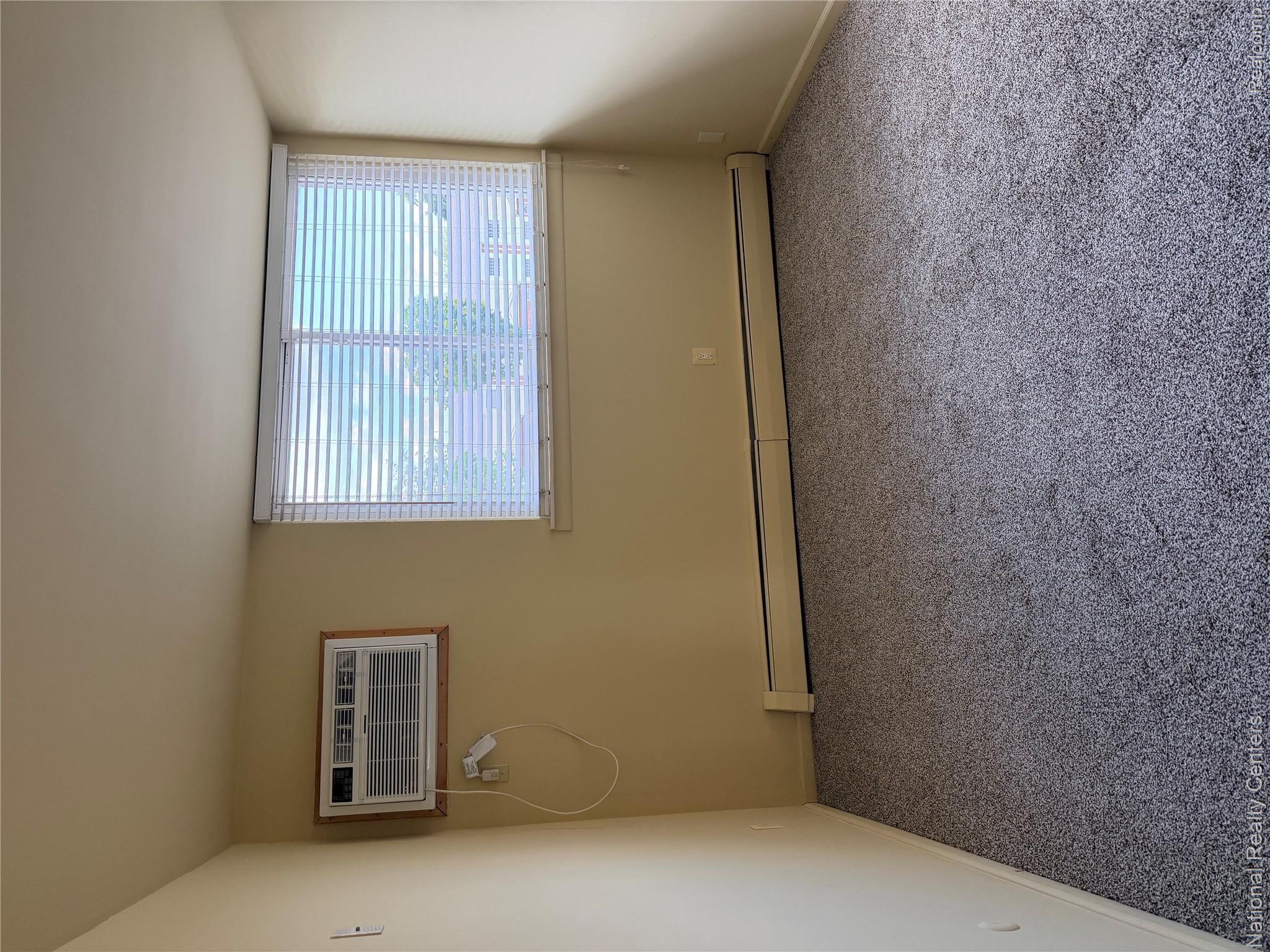 4913 Crooks Road G4 Property Photo 15