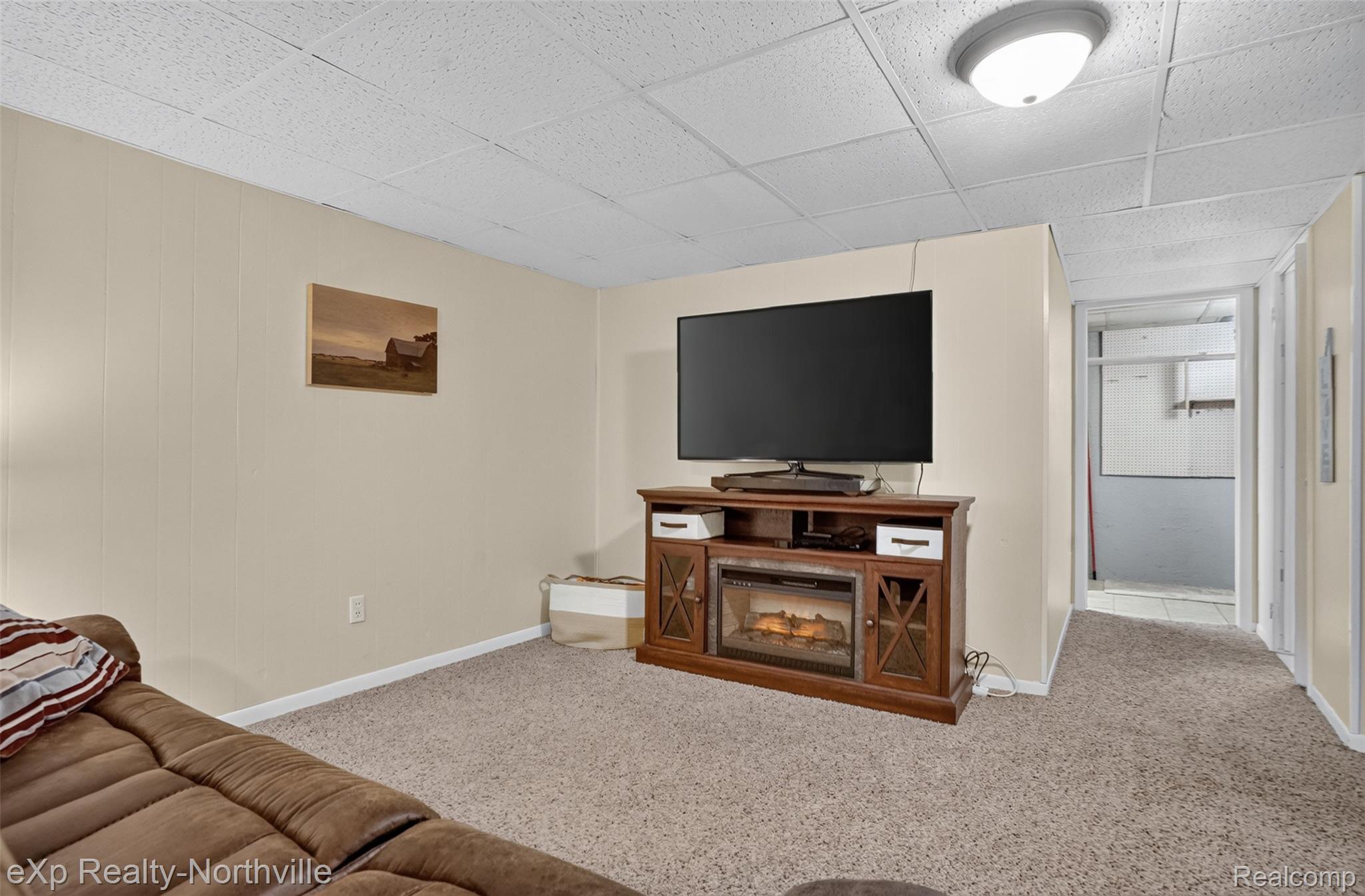25157 Franklin Terrace 7 Property Photo 23