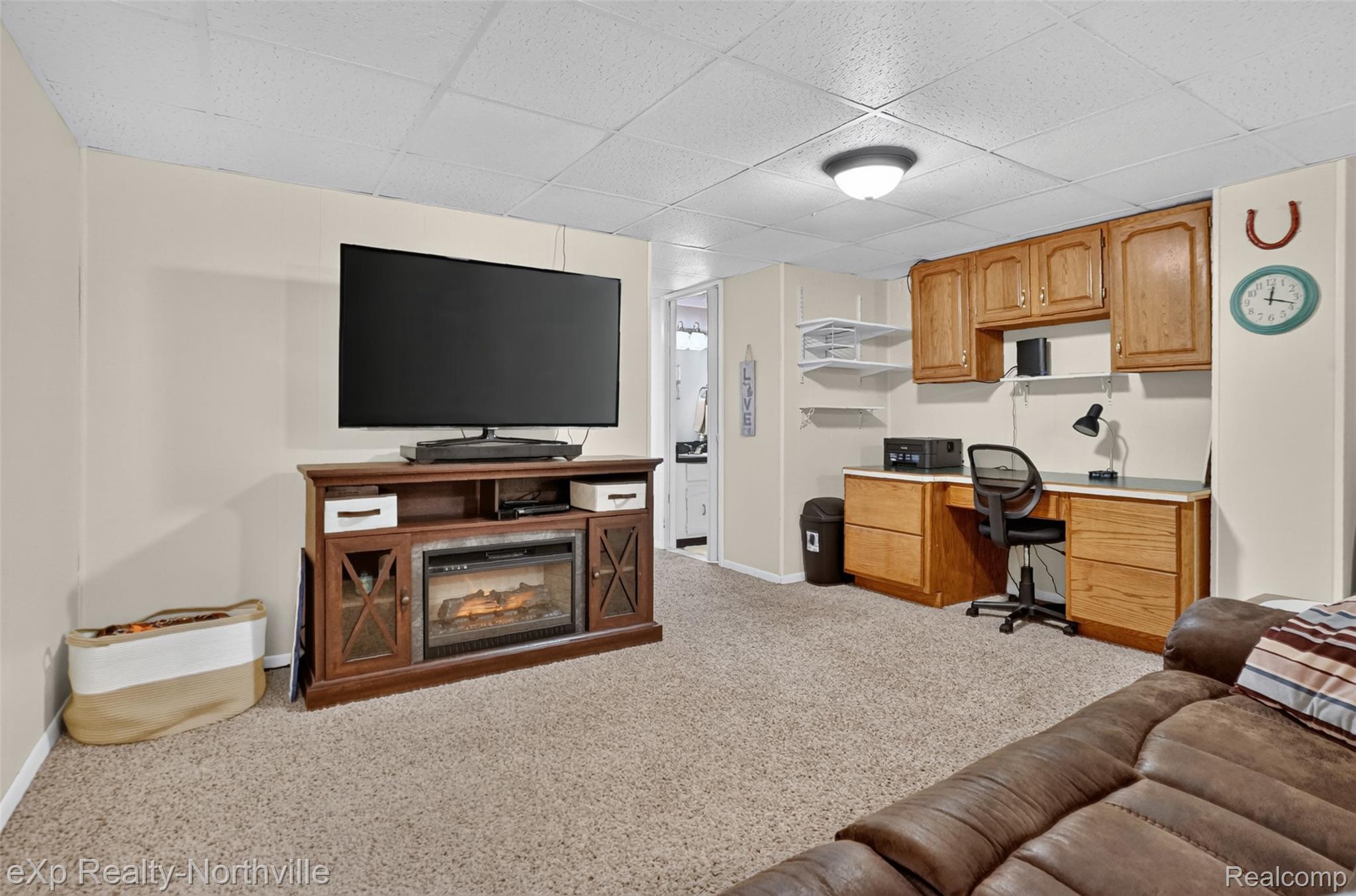 25157 Franklin Terrace 7 Property Photo 24
